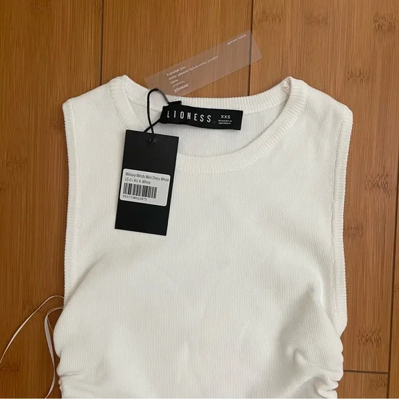 LIONESS Designed in Australia - Picture 3 of 4